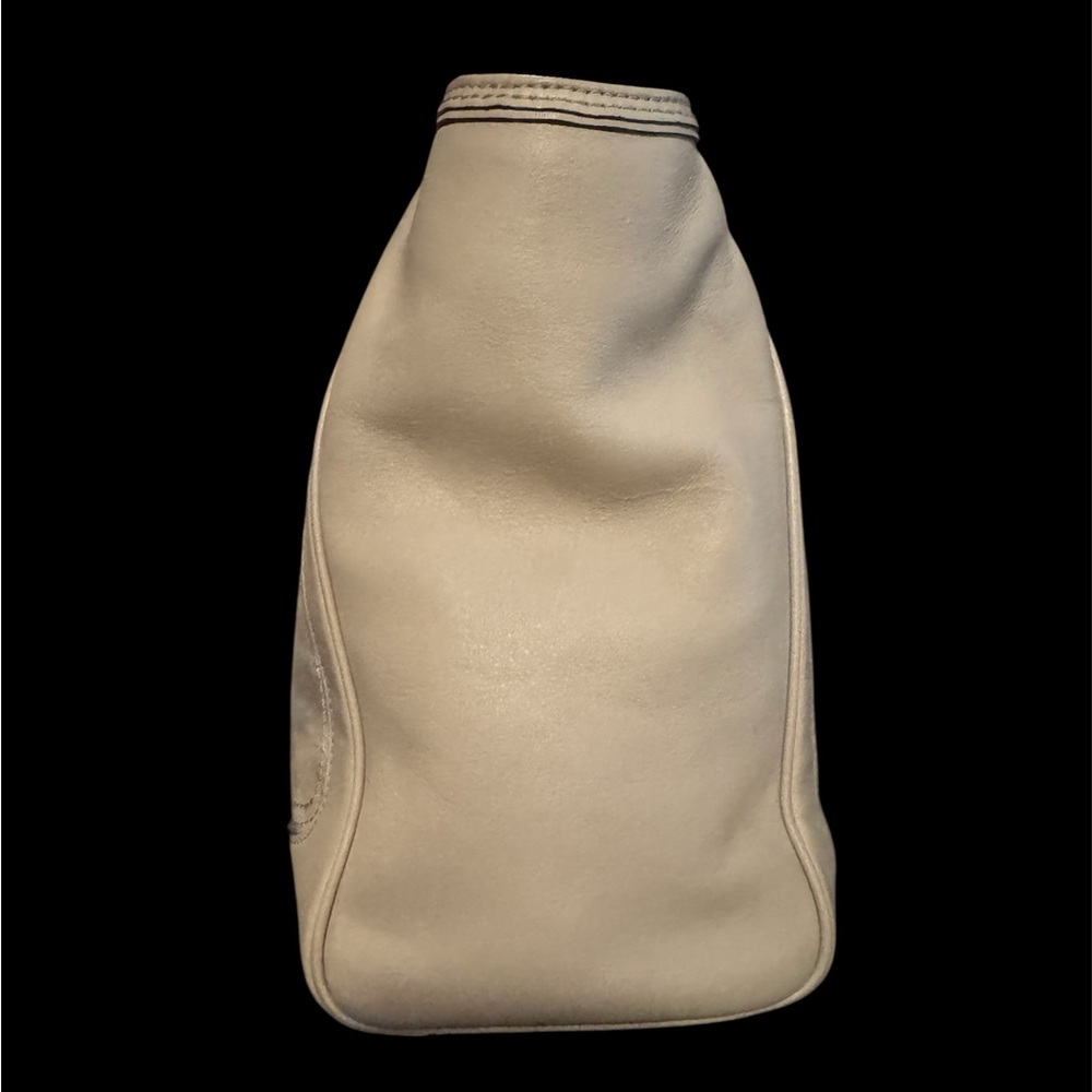 Coach Legacy Candace Carryall W/ Dustbag - Picture 6 of 10